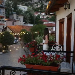  Hotel Castriota